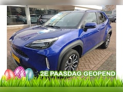 Toyota Yaris Cross - 1.5 Hybrid 115 First Edition 2e Paasdag open van 10:00 - 15:00 | Rijklaar | Trekhaak | NL