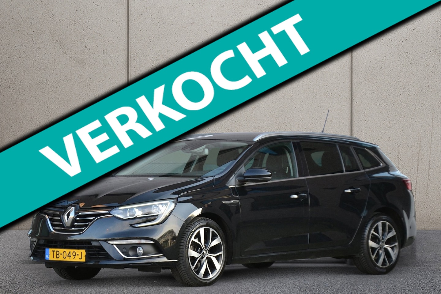 Renault Mégane Estate - 1.3 TCe Bose 140PK | Navigatie | Achteruitrijcamera | Parkeersensoren V+A - AutoWereld.nl