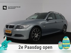 BMW 3-serie Touring - 330xi High Executive (PANORAMADAK, TREKHAAK, PARKEERSENSOREN, AUTOMAAT)