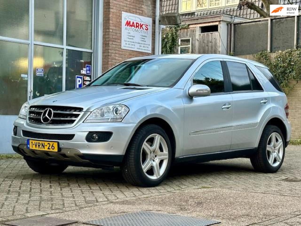 Mercedes-Benz M-klasse - 280 CDI Grijs Kenteken Bedrijfsauto - AutoWereld.nl