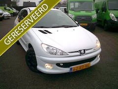 Peugeot 206 - 1.4 Air-line VOORZIEN VAN AIRCO