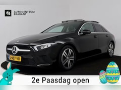 Mercedes-Benz A-klasse - 180 Business Solution Luxury (PANORAMADAK, SFEERVERLICHTING, STOELVERWARMING, CAMERA)