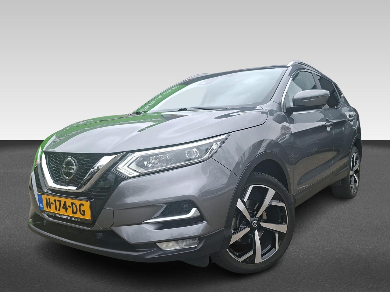 Nissan Qashqai - 1.3 DIG-T Premium Edition Is reeds binnen | U kunt deze als eerste bezichtigen! - AutoWereld.nl