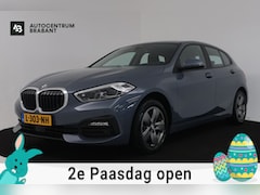 BMW 1-serie - 118i Business Edition (NAVIGATIE, PARKEERSENSOREN, CRUISE CONTROL)