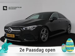 Mercedes-Benz CLA-Klasse - 180 Business Solution AMG (PANORAMADAK, TREKHAAK, SFEERVERLICHTING, STOELVERWARMING, CAMER
