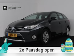 Toyota Auris - 1.8 Hybrid Aspiration (ACHTERUITRIJCAMERA, NAVIGATIE, AUTOMAAT)