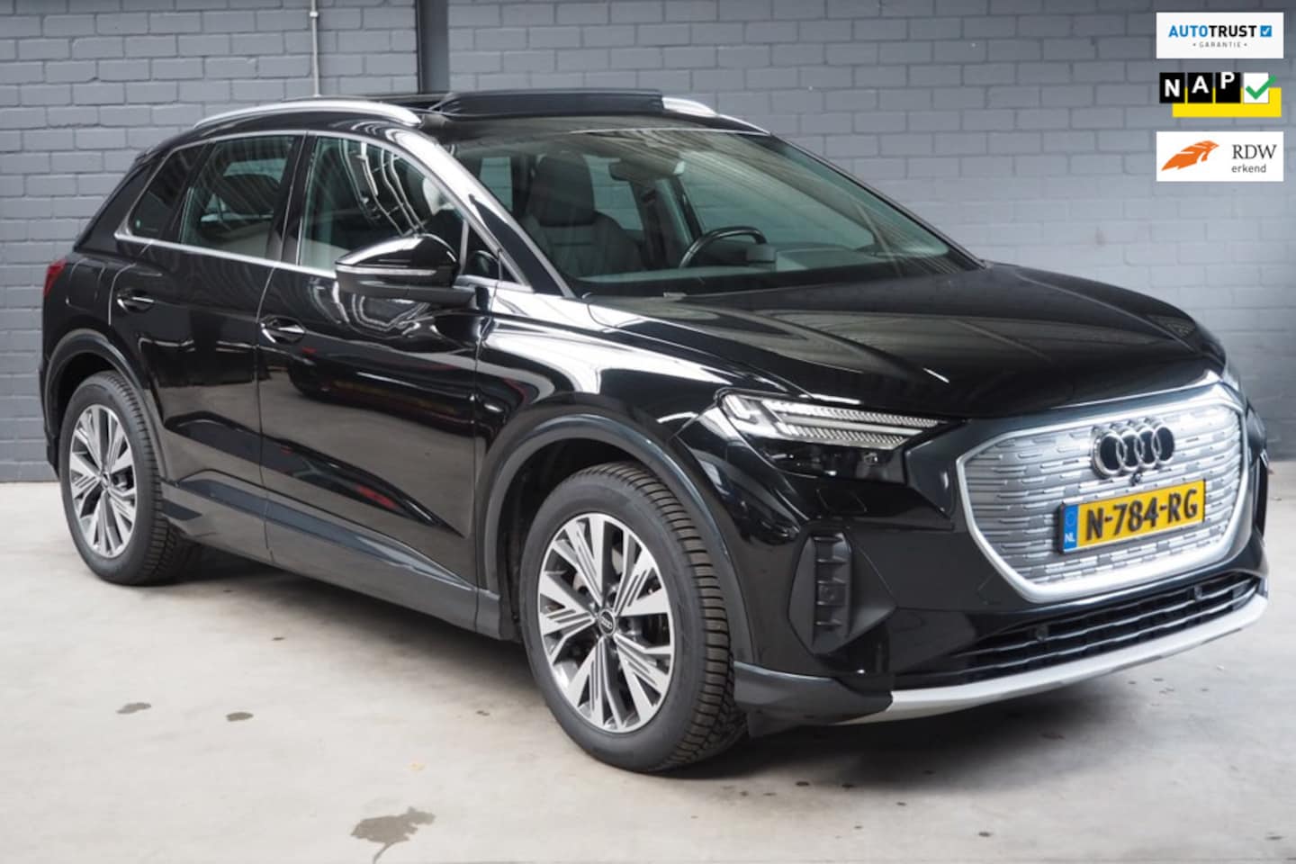 Audi Q4 e-tron - 40 Advanced Plus 77 kWh Schuifdak - AutoWereld.nl