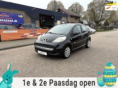 Peugeot 107 - 1.0-12V Millesim 200 AIRCO + NIEUWE APK