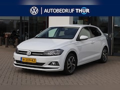 Volkswagen Polo - 1.0 TSI Highline NL auto dealeronderhouden 1e eigenaar privacy glas parkeersensoren voor e