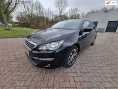Peugeot 308 SW - 1.2 PureTech Style TREKHAAK REGENSENSOR PANO NAVI