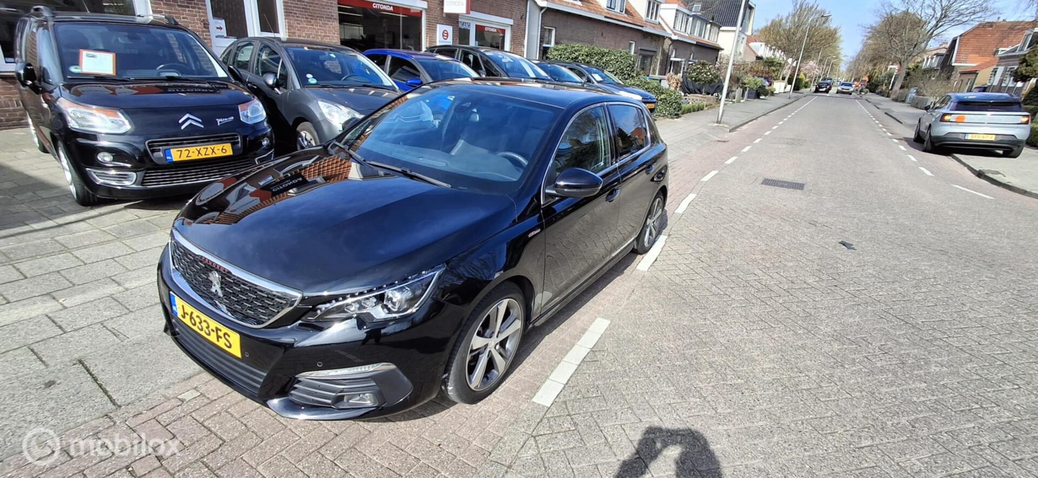 Peugeot 308 - 1.2 PureTech GT-Line 1.2 PureTech GT-Line, trekhaak, nwe distri - AutoWereld.nl