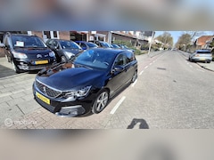 Peugeot 308 - 1.2 PureTech GT-Line, trekhaak, nwe distri
