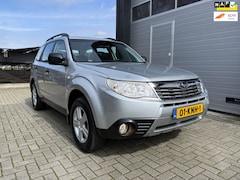Subaru Forester - 2.0 X Comfort AWD - Cruise Control - Trekhaak (1.500 kg) - Stoelverwarming - PDC - Climate