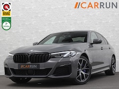 BMW 5-serie - 545e xDrive M-Sport | ACC | Head-Up | 19'' | Stuurverwarming | Sfeerverlichting | Carplay