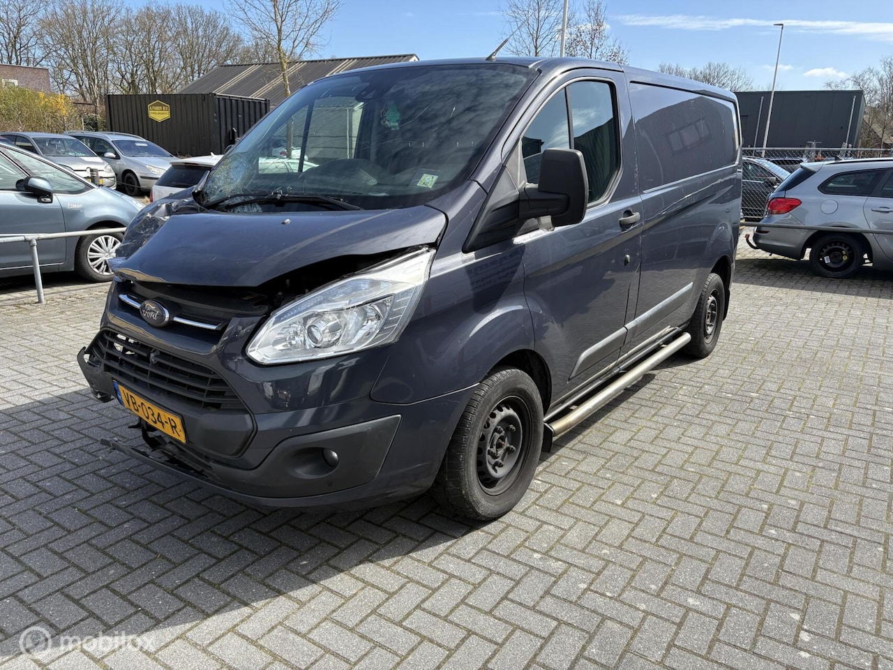 Ford Transit Custom - 250 2.2 TDCI L1H1 Base 250 2.2 TDCI L1H1 Base - AutoWereld.nl