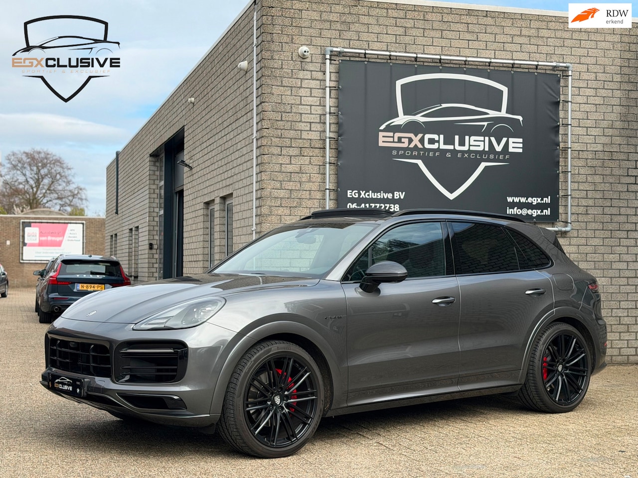Porsche Cayenne - 3.0 E-Hybrid PANO|360CAMERA|ACC|BOSE|SFEER - AutoWereld.nl