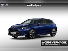 BMW 1-serie - 123 xDrive M-Sport Pro / elektrisch glazen panorama-dak / trekhaak met afneembare kogel /