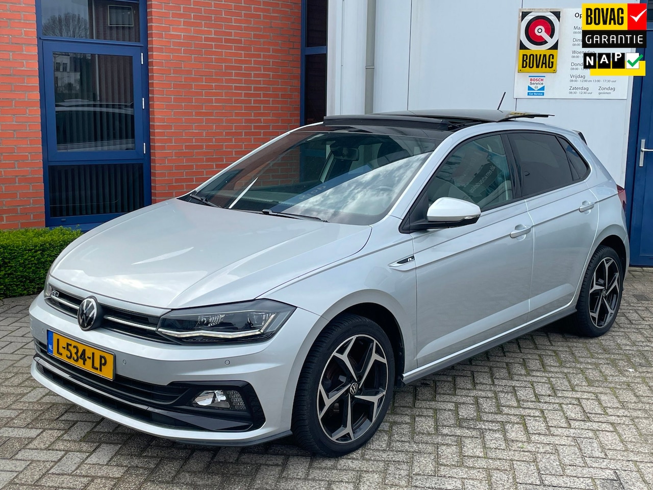 Volkswagen Polo - 1.0 TSI R-line | Org. NL-auto | panoramadak | R-line interieur + exterieur | - AutoWereld.nl