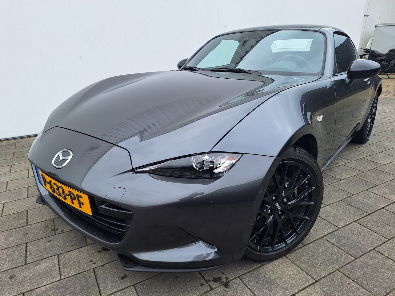 Mazda MX-5 RF - 2.0 SkyActiv-G 184 Signature Automaat | Tijdelijke foto's; net binnen - AutoWereld.nl