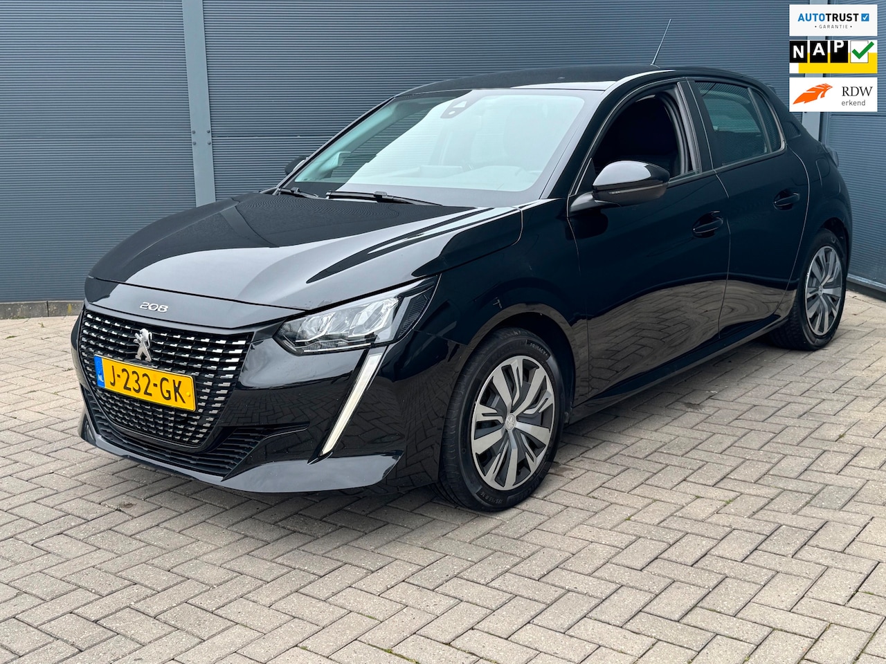 Peugeot 208 - 1.2 PureTech Active / Led / Carplay / Nap - AutoWereld.nl