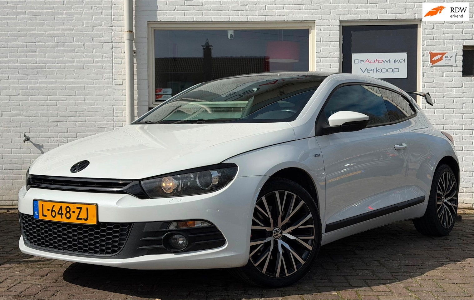 Volkswagen Scirocco - 1.4 TSI DSG 7 AUT Camera Xenon Panorama - AutoWereld.nl