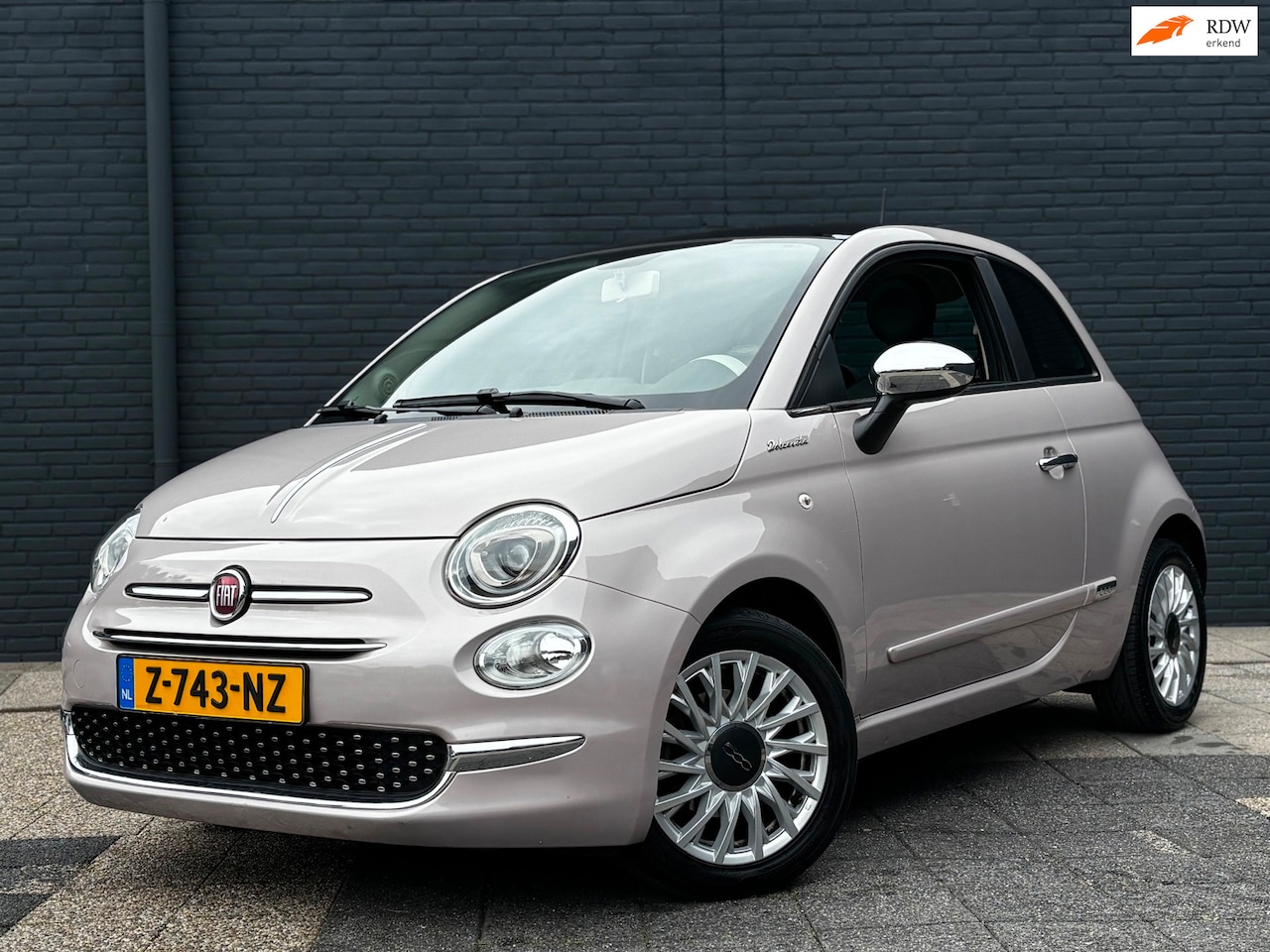 Fiat 500 - 1.0 Hybrid Dolcevita | Pano | Leder - AutoWereld.nl