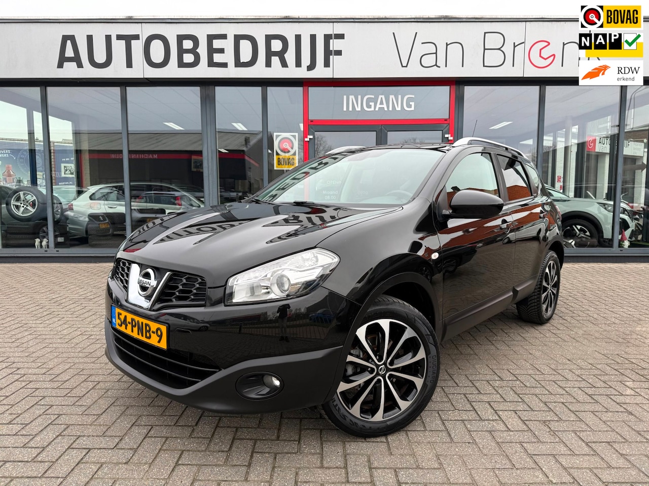 Nissan Qashqai - 2.0 Connect Edition| Pano | Camera | Trekhaak - AutoWereld.nl