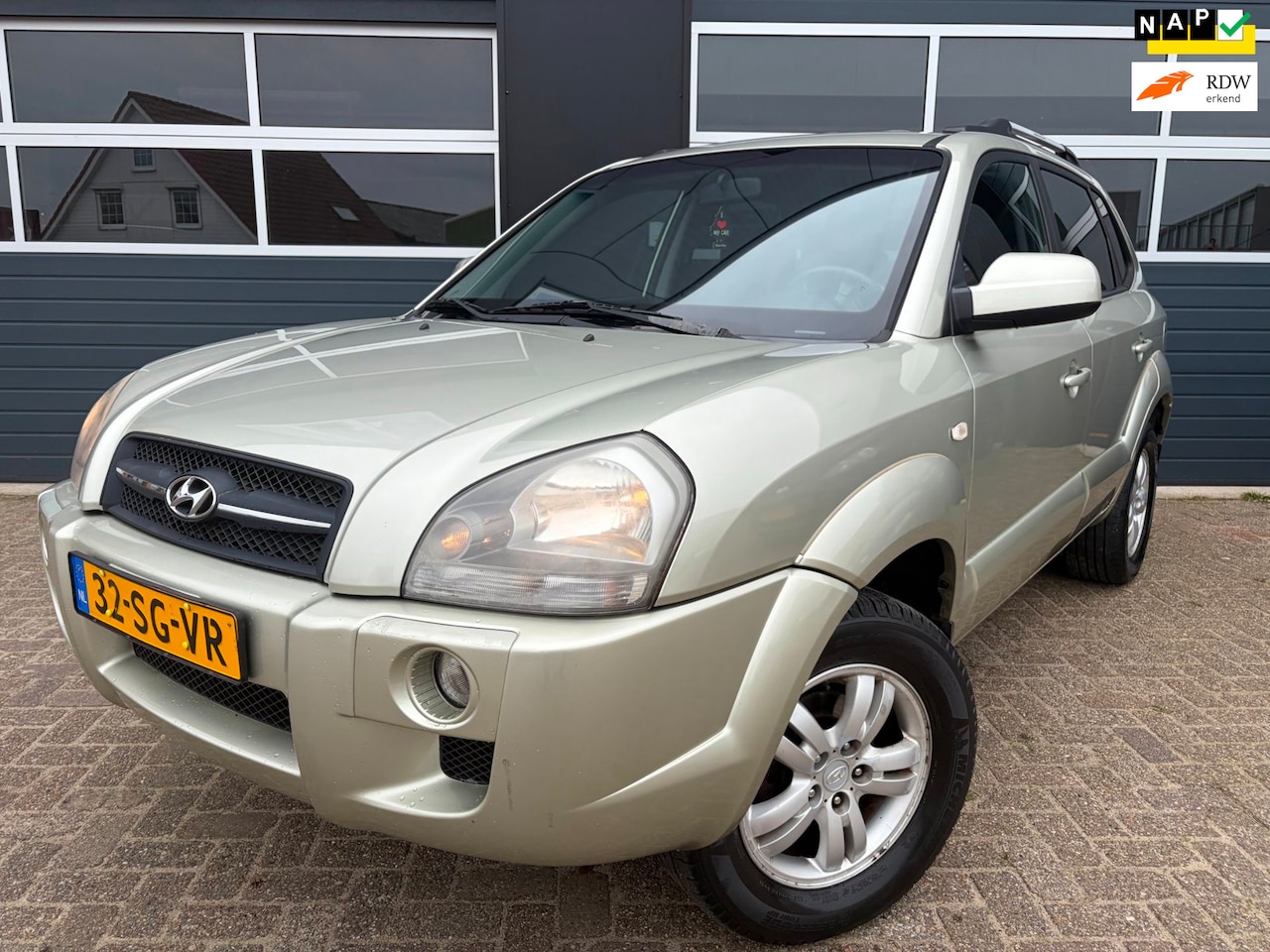 Hyundai Tucson - 2.0i Style|Airco|Cruise control|SUV!!| - AutoWereld.nl