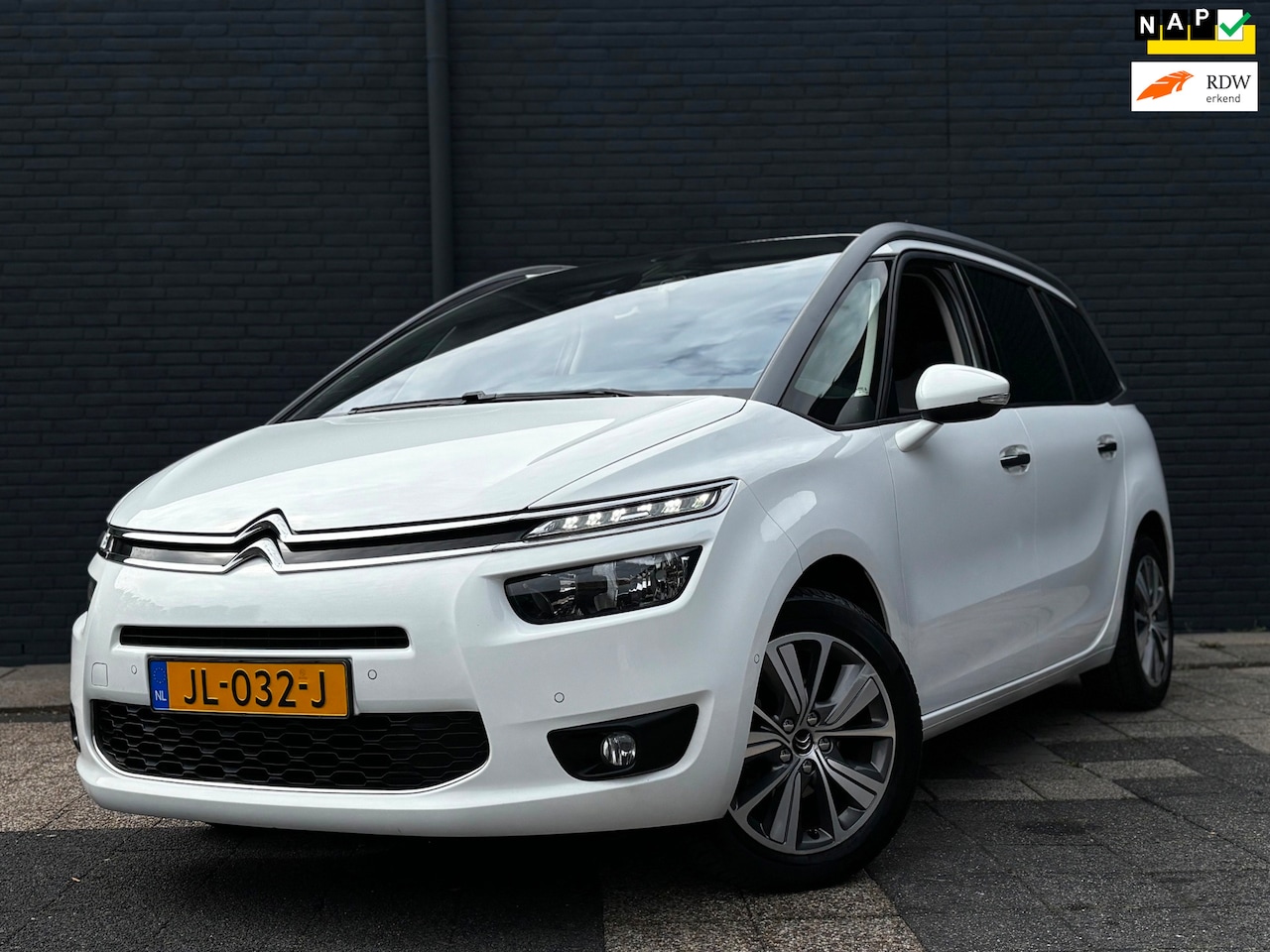 Citroën Grand C4 Picasso - 1.2 Business | 7-Persoons | Distributieriem vervangen - AutoWereld.nl