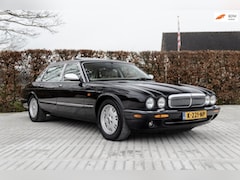 Daimler 4.0 - 4.0 V8 LWB