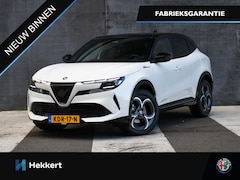 Alfa Romeo Junior - Ibrida Sport Speciale 1.2 Turbo Hybrid 145pk Automaat SCHUIF-DAK | ADAPT. CC | DODE HOEK |