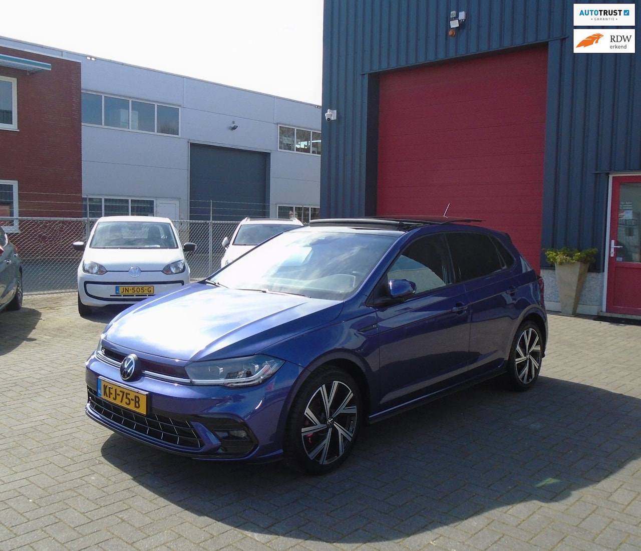 Volkswagen Polo - 1.0 TSI R-Line Business+ 1.0 TSI R-Line Business,Pano,Automaat - AutoWereld.nl