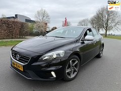 Volvo V40 - 2.0 D2 R-Design Business NAP/NAVI/CLIMA/APK