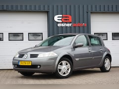 Renault Mégane - 1.6-16V Automaat Privilège Comfort