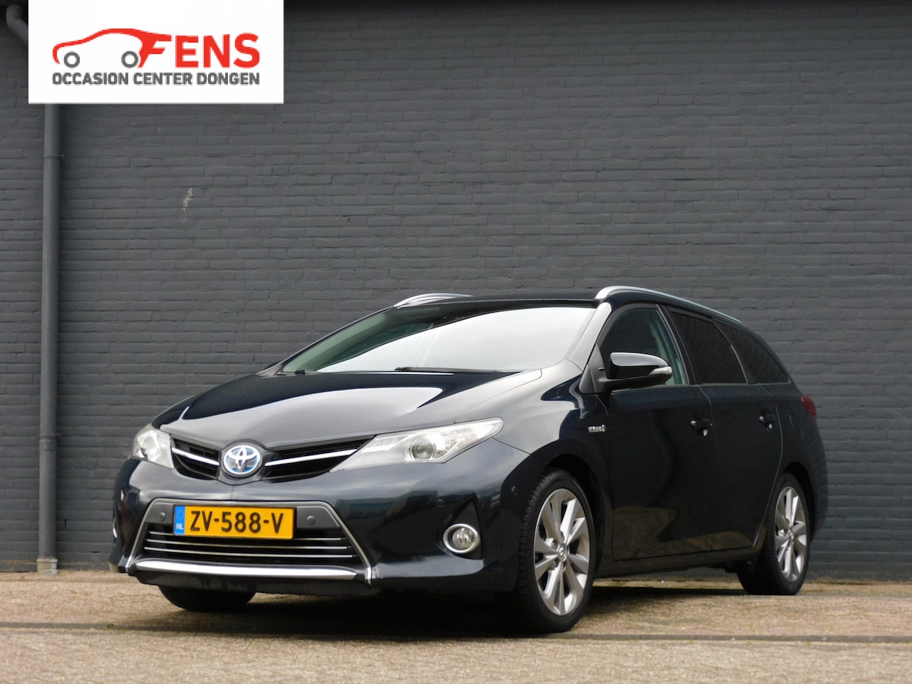 Toyota Auris Touring Sports - 1.8 Hybrid Executive TOPSTAAT! CAMERA! NAVI! BLUETOOTH! CLIMA! CRUISE! LM VELGEN! - AutoWereld.nl