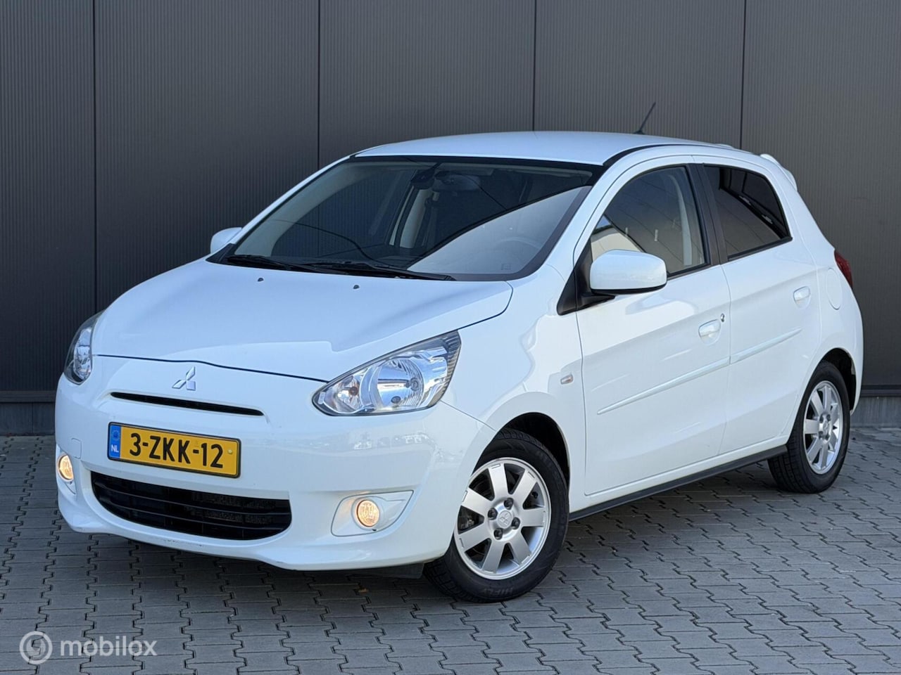 Mitsubishi Space Star - 1.0 Bright | AIRCO | 5 DEURS | VELGEN | - AutoWereld.nl