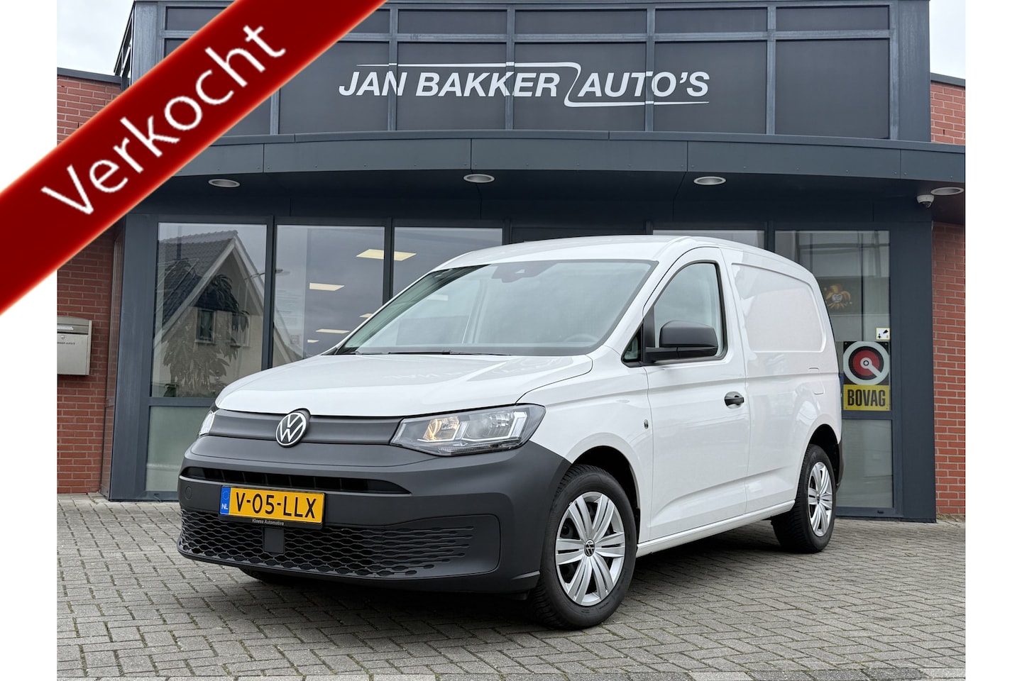 Volkswagen Caddy Cargo - 1.5 TSI Style ✅ CarPlay ✅ Clima ✅ Navigatie ✅ - AutoWereld.nl