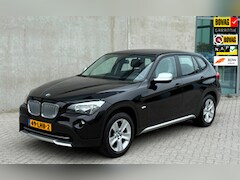 BMW X1 - SDrive18i 150pk 2010 Zwart NAP|TREKHAAK|APK 2027