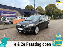 Ford Focus Wagon - 1.8 Titanium Flexi Fuel TREKHAAK 2X SLEUTEL + BOEKJES