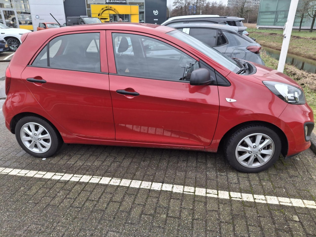 Kia Picanto - 1.0 CVVT Comfort Pack 1.0 CVVT Comfort Pack - AutoWereld.nl