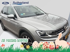 Volkswagen Tiguan - 1.5 TSI ACT Highline | 150pk | Trekhaak | Stoelverwarming | Parkeersensoren Voor & Achter