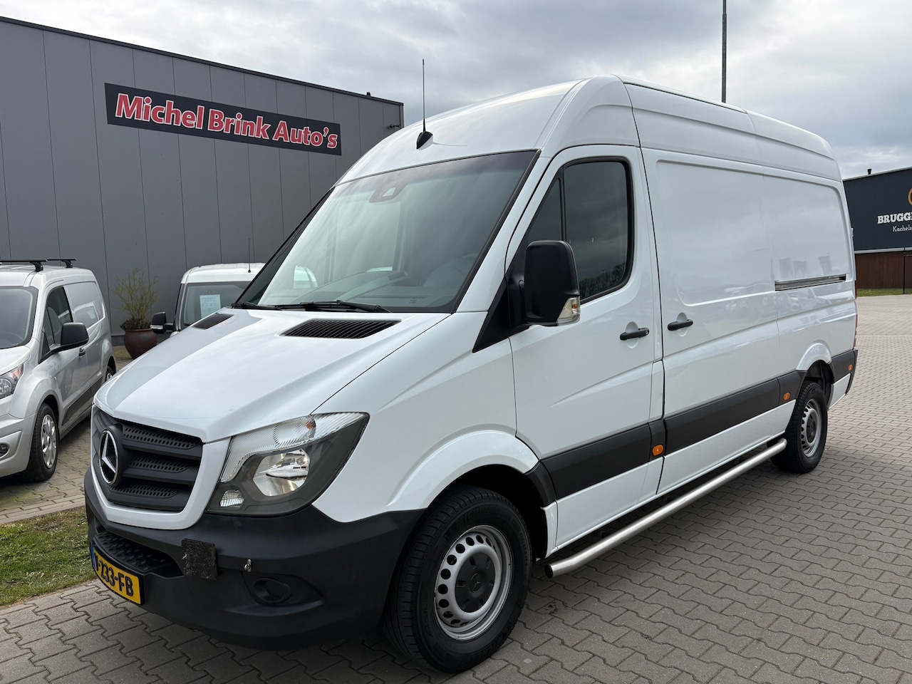 Mercedes-Benz Sprinter - 414 2.2 CDI L2 H2 Airco Trekhaak - AutoWereld.nl