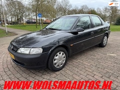 Opel Vectra - 1.8i-16V GL