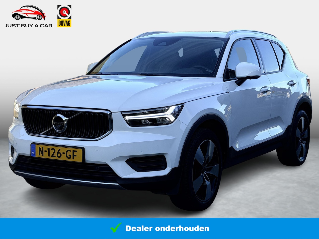 Volvo XC40 - 2.0 T4 / Elektrische Trekhaak /  Stoelverwarming / 360° Camera / Cruise control / Navigati - AutoWereld.nl