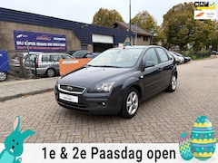 Ford Focus - 1.8-16V Ambiente Flexifuel AIRCO + NIEUWE APK