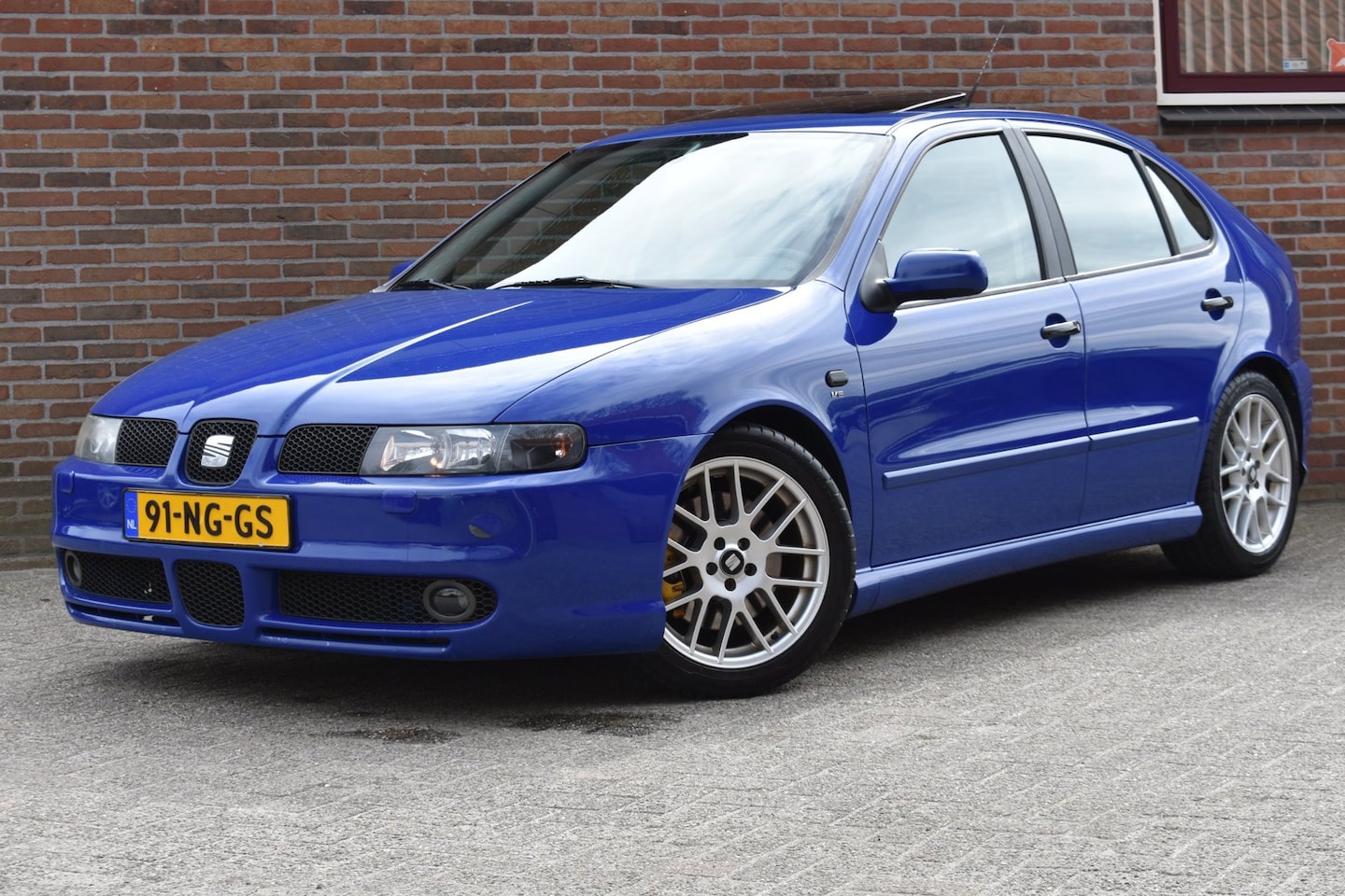 SEAT Leon - 2.8 V6 Topsport 4 '03 Leder Airco Inruil mogelijk - AutoWereld.nl