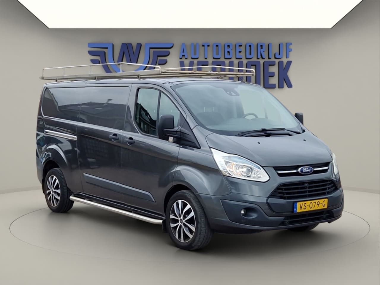 Ford Transit Custom - 290 2.2 TDCI L2H1 Luxe uitvoering - 2800 kg trekgewicht - AutoWereld.nl