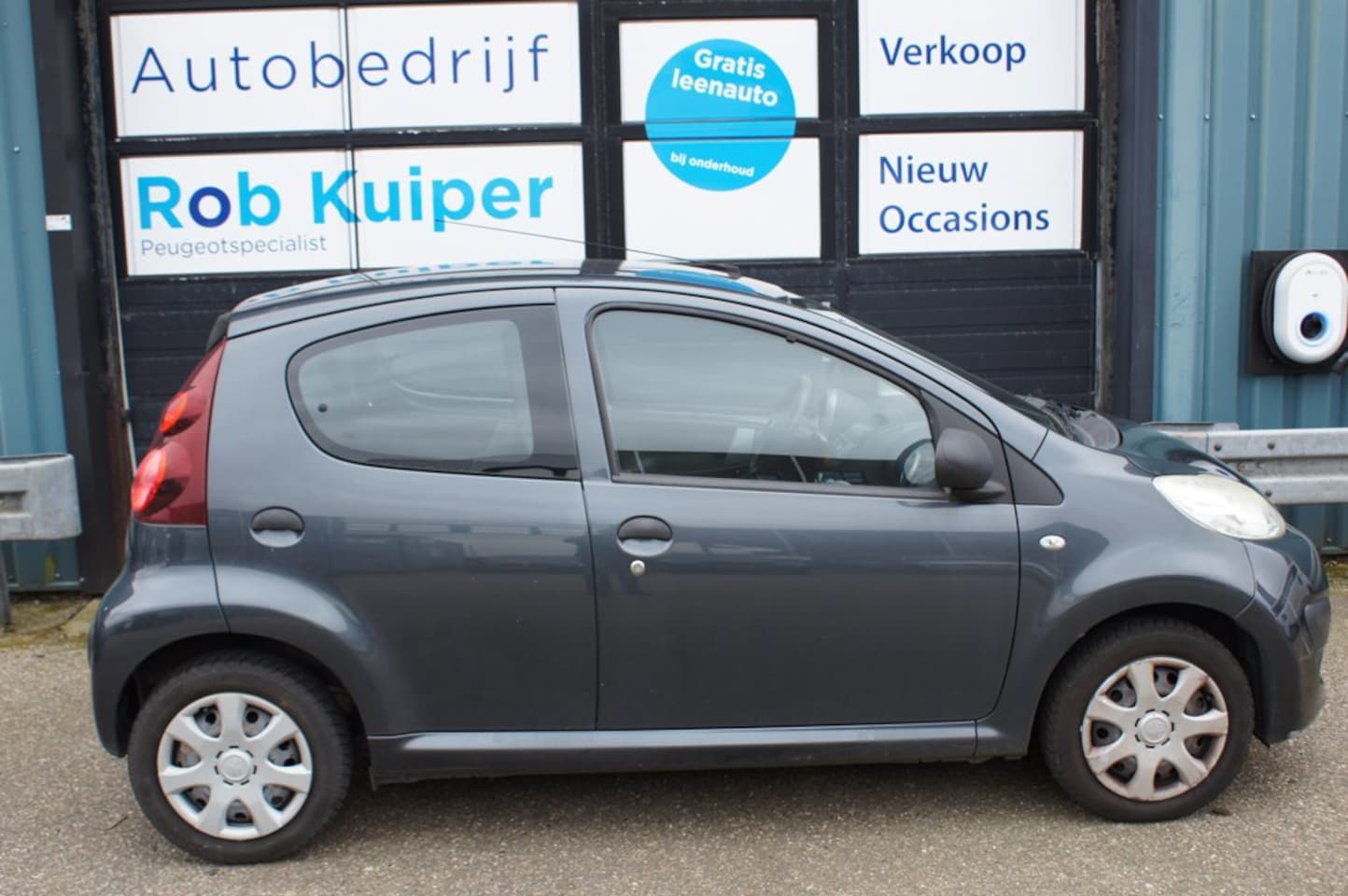 Peugeot 107 - 1.0 Access Accent airco - AutoWereld.nl