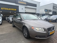 Volvo V70 - 1.6 T4 Limited Edition AUTOMAAR