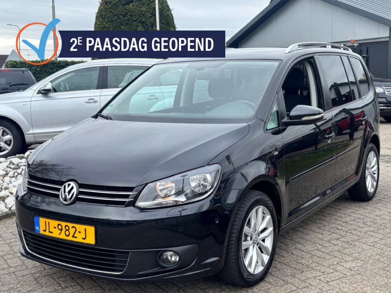 Volkswagen Touran - 1.6 TDI Highline DSG Automaat 7-Persoons Trekhaak 2014 - AutoWereld.nl